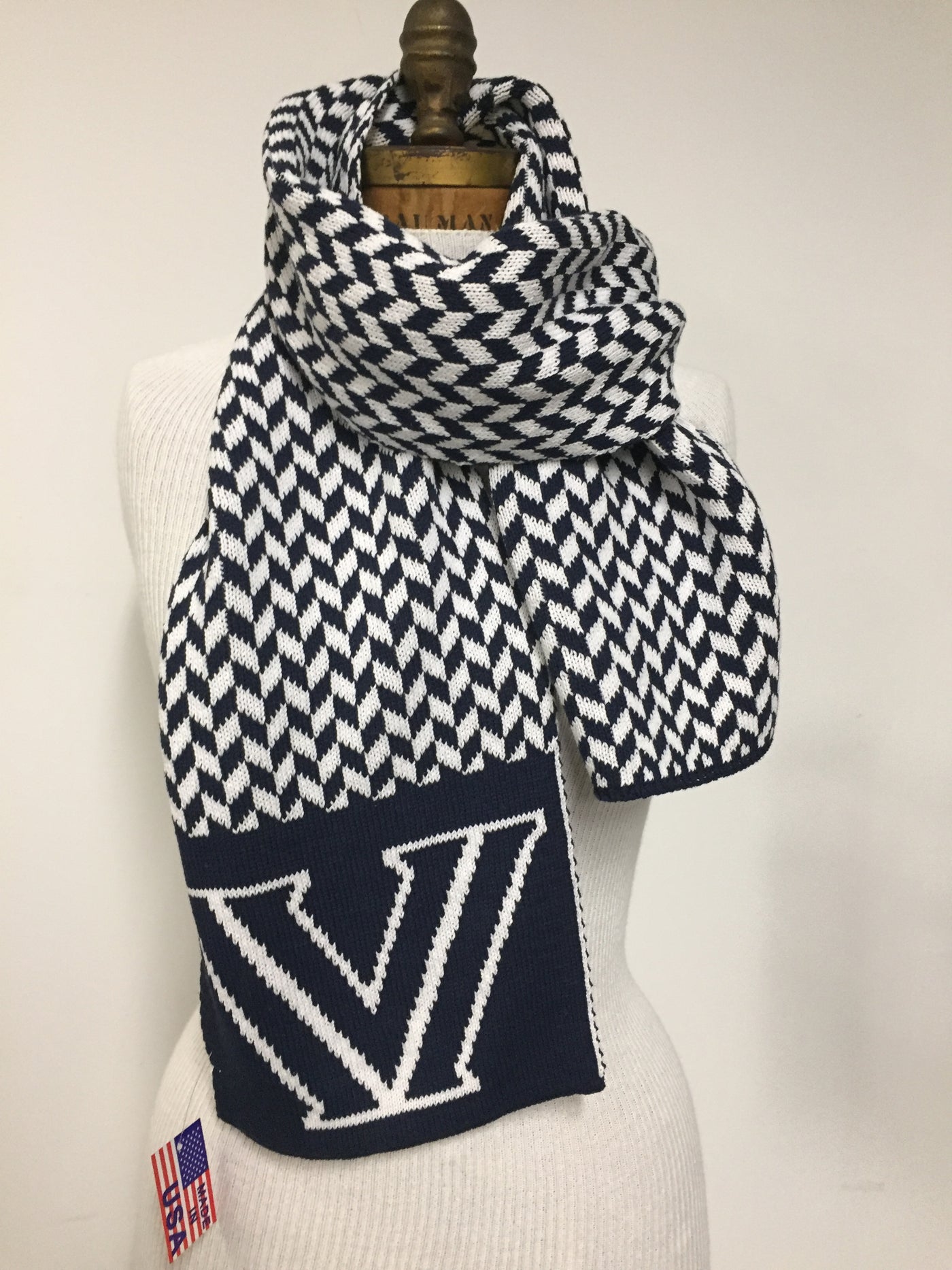 Villanova Mini-Chevron V Scarf