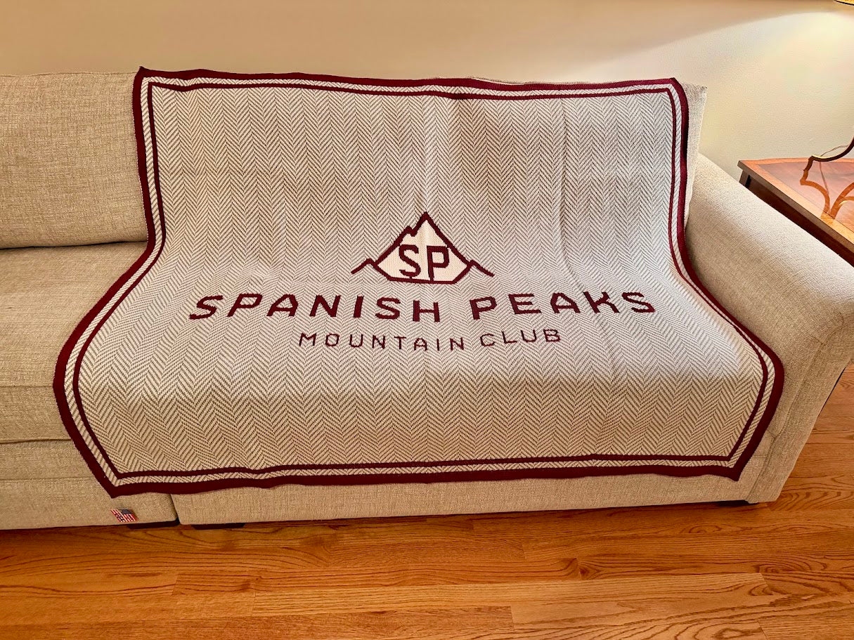 Spanish Peaks Aluminum Herringbone Burgundy Word Mark