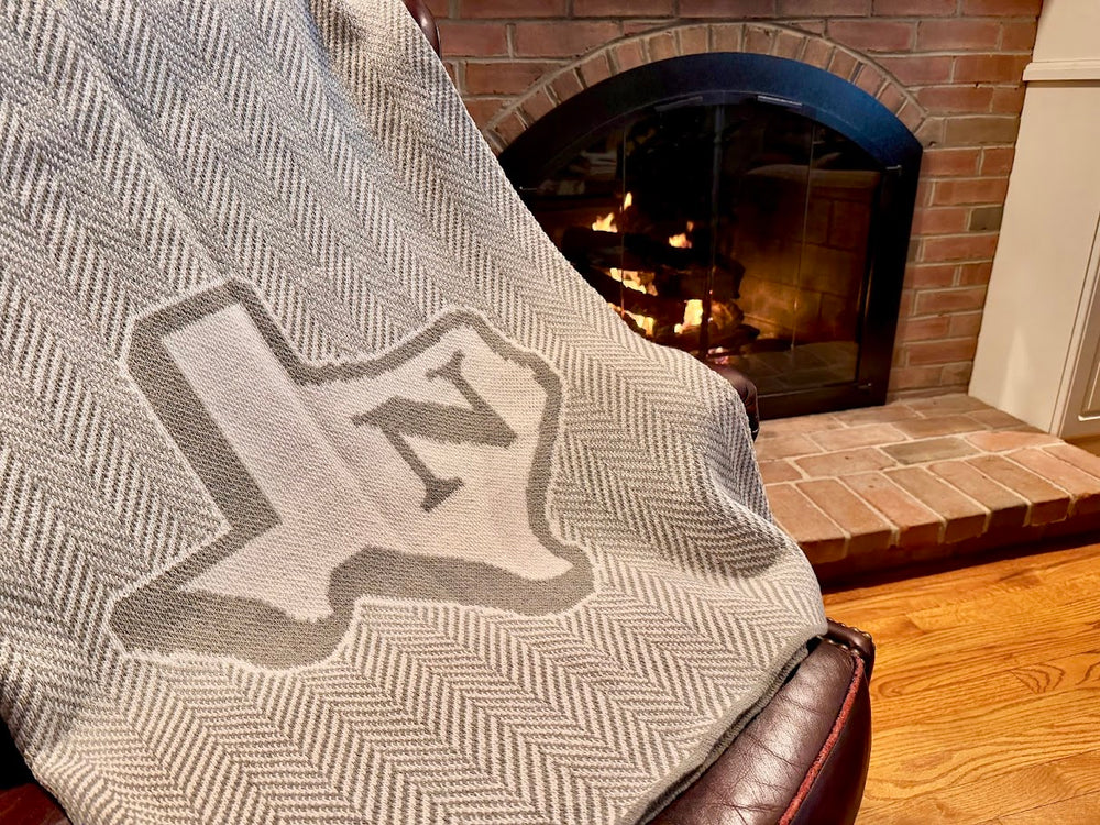 THE NELSON GOLF & SPORTS CLUB Aluminum Herringbone