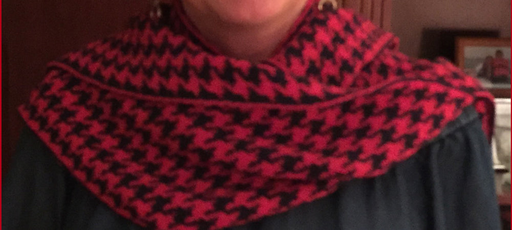 HGP Colors Houndstooth Scarf