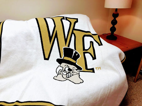 Wake Forest Demon Deacon Natural Base 60 x 50